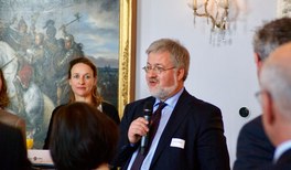 dpg-pa-2017-04.jpg