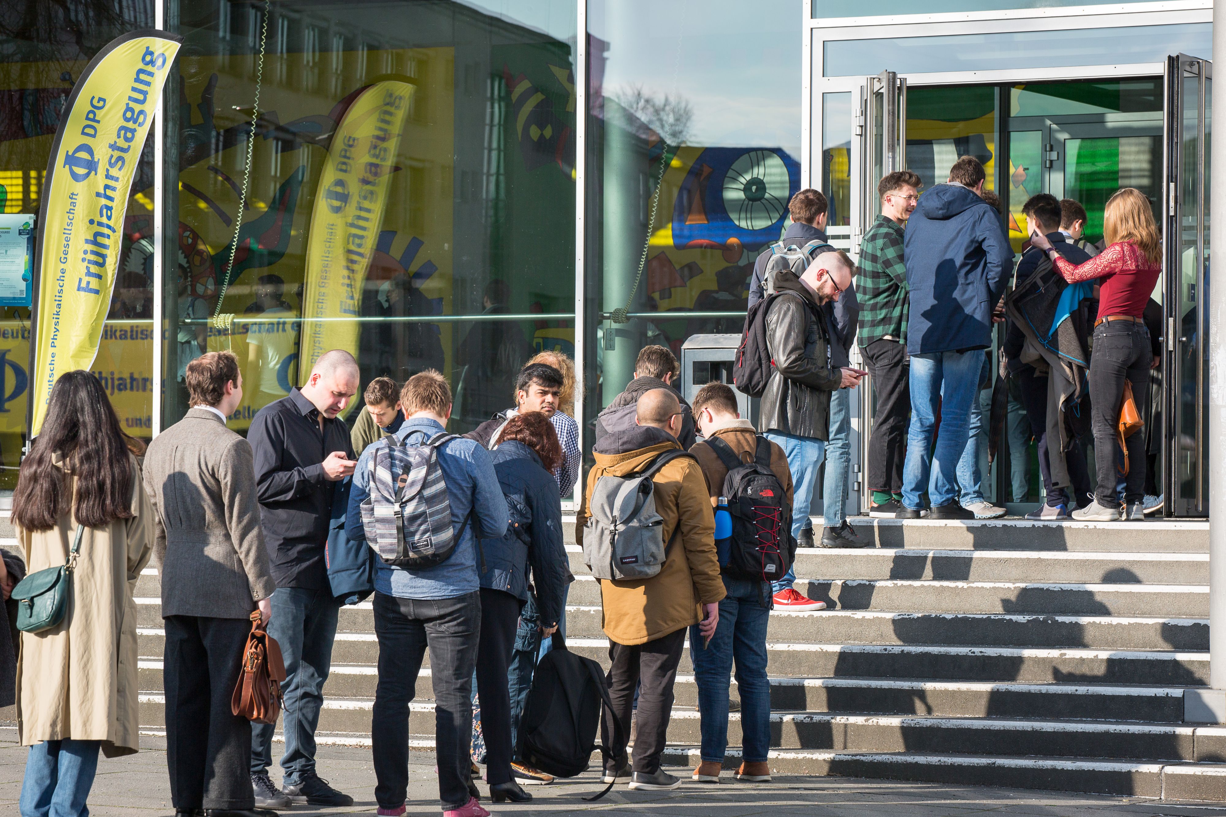 DPG-Frühjahrstagung: Einlassschlange