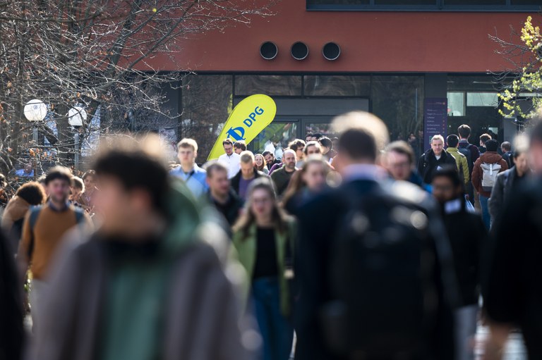 DPG-Frühjahrstagungen: Beach flag