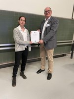 LeonieBeer.jpg LeonieBeer.jpg