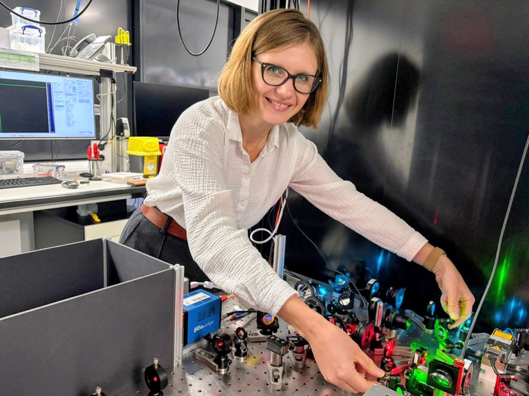 Anna_Kashkanova_Physikerin.jpg Anna_Kashkanova_Physikerin.jpg