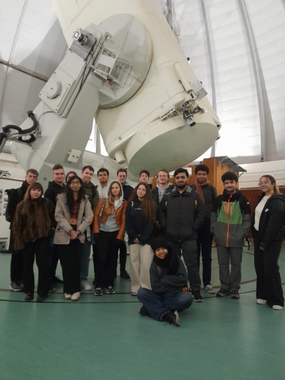 View of the Alfred Jensch telescope (© DPG / Frederking 2025) 20261002-felix-frederking-exkursion-tls-tautenburg-01.jpeg