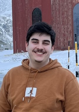 Porträt von Nic Collingro, stellvertretender Vorsitzender der jDPG Regionalgruppe Saarbrücken