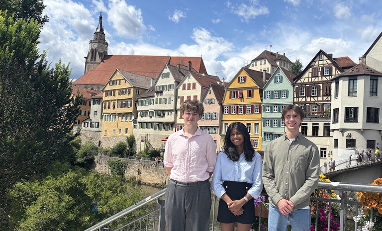 Leitung_Tuebingen copy 2.JPG