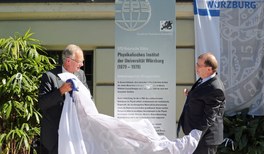 Physikalisches Institut der Universität Würzburger von der EPS zur "Historic Site" ausgezeichnet