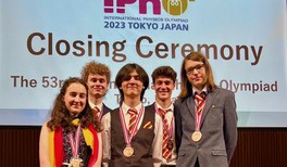 Deutsches Team gewinnt fünf Medaillen bei Internationaler PhysikOlympiade in Tokio