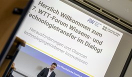 Innovation im Fokus: Quantentechnologie verbindet Forschung und Praxis